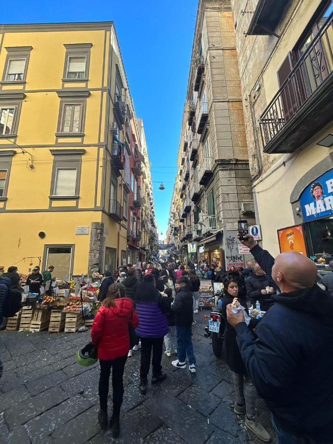 Hotel Cuore Di Napoli Exterior foto